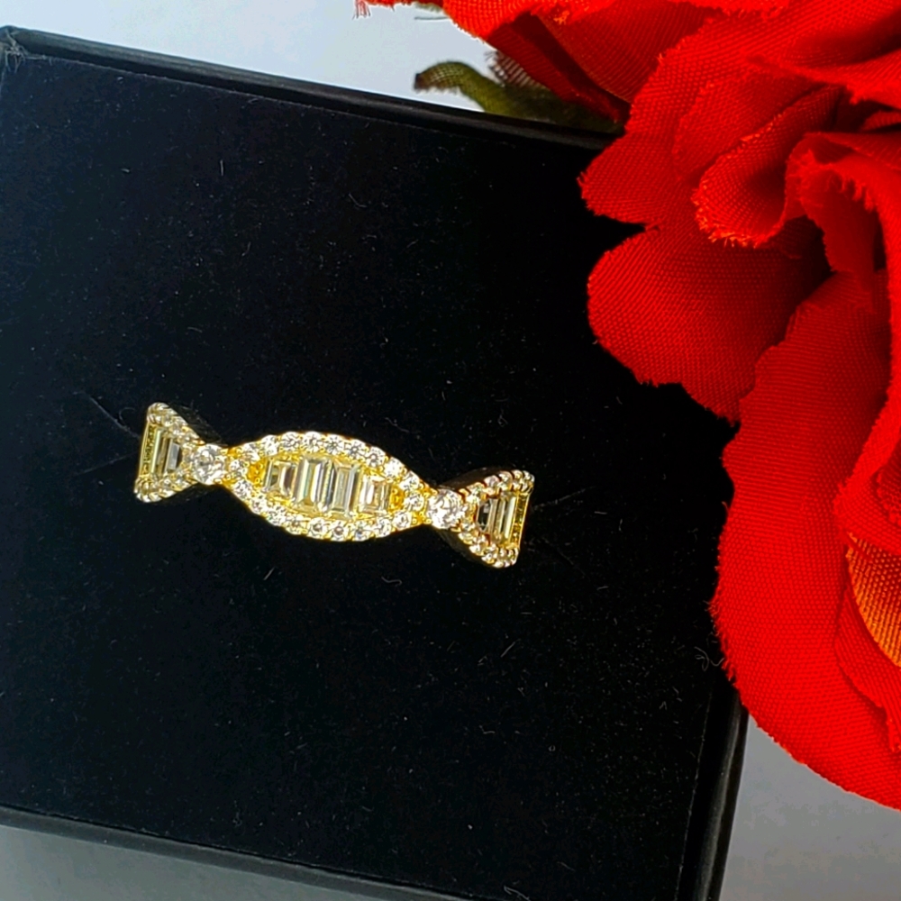 14kt Solid YG - Cubic Zirconia Infinity Ring